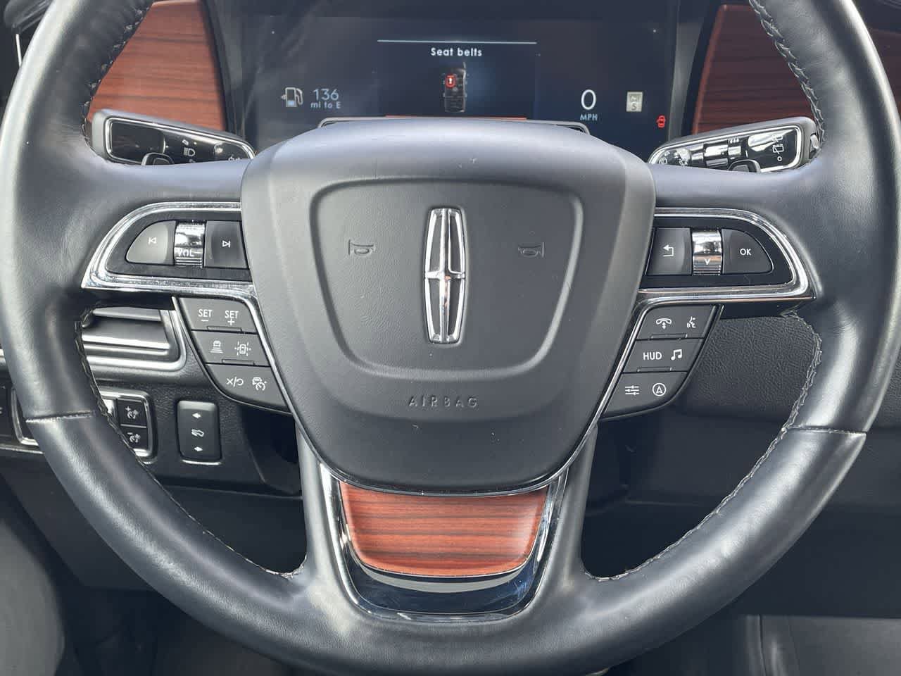 Used 2024 Lincoln Navigator L Reserve image 10