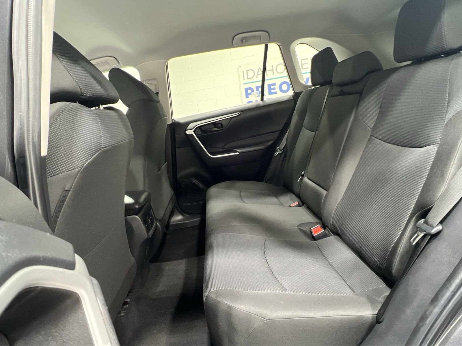 Used 2024 Toyota RAV4 LE image 22