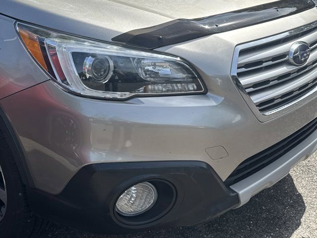 Used 2017 Subaru Outback 2.5i Limited AWD/4WD image 7