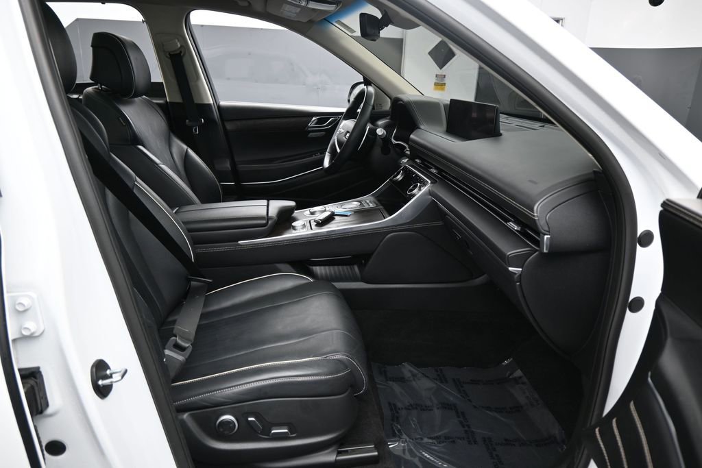 Used 2022 Genesis GV80 2.5T w/ Prestige Package 04 AWD/4WD image 47
