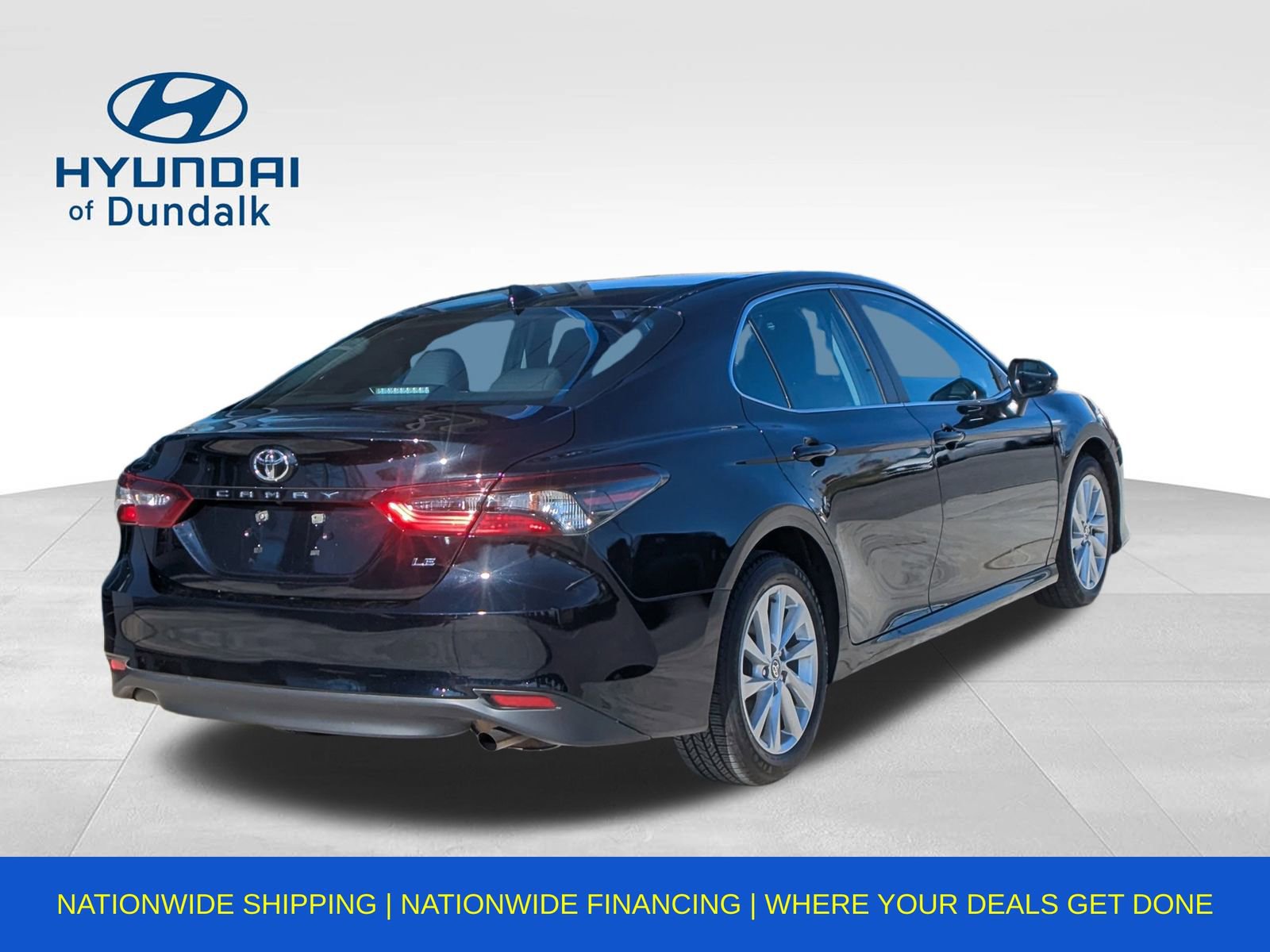 Used 2024 Toyota Camry LE image 6