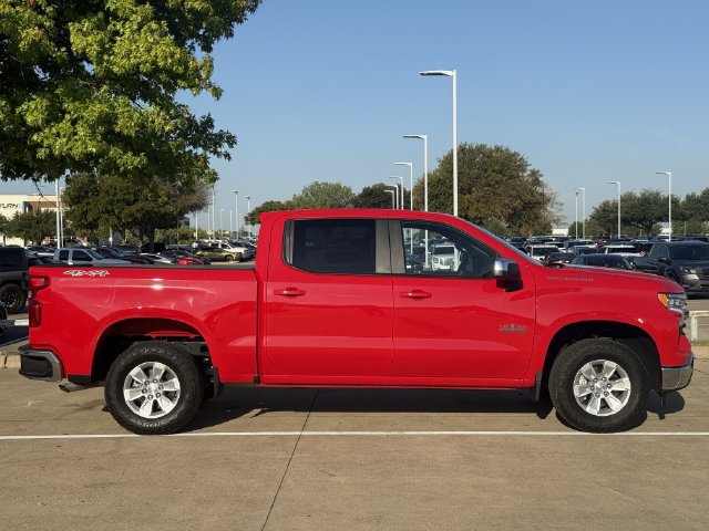 Used 2025 Chevrolet Silverado 1500 LT w/ Work Truck Package AWD/4WD image 3