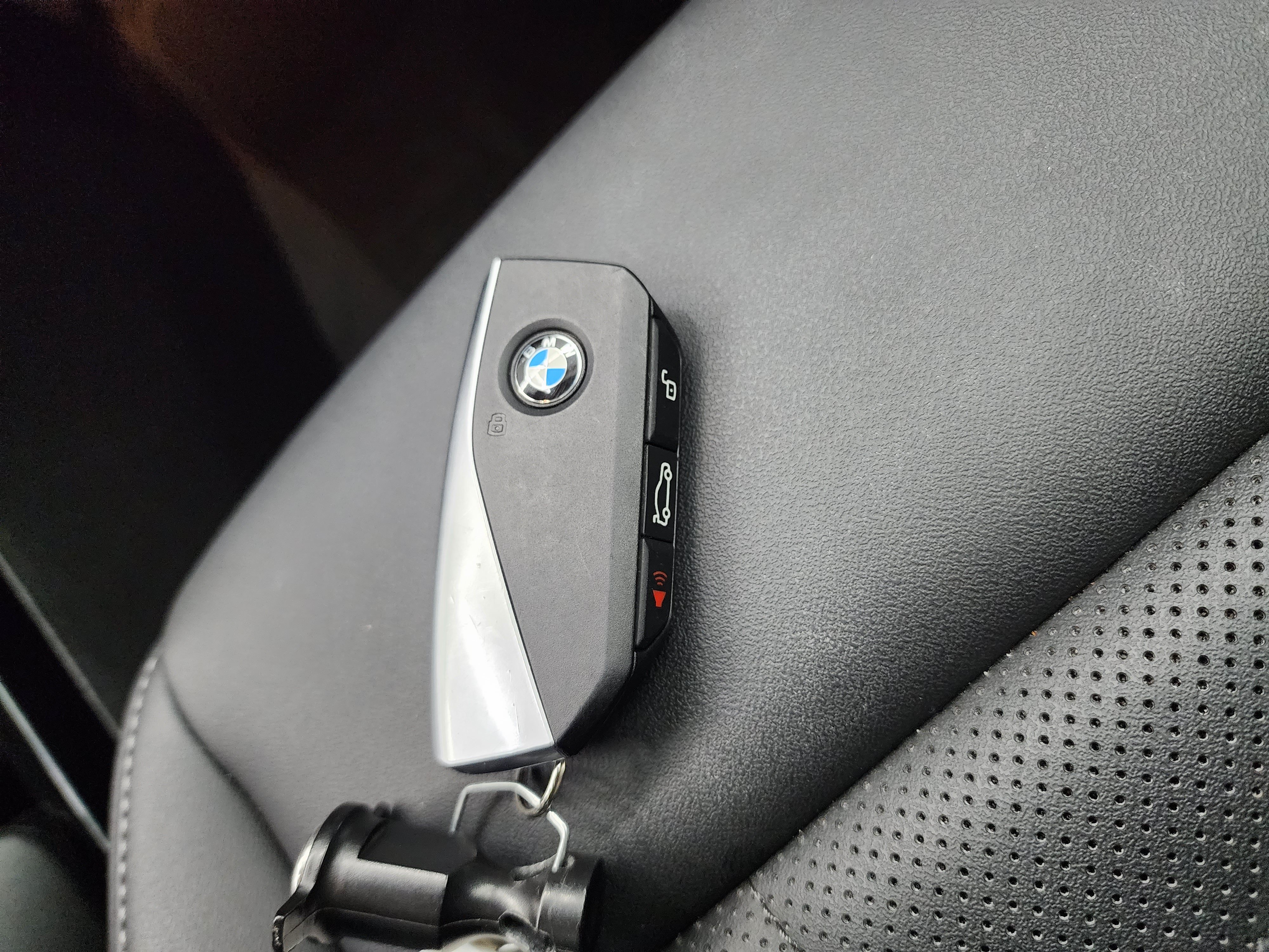 Used 2025 BMW X1 xDrive28i AWD/4WD image 45
