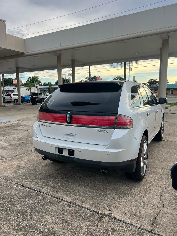 Used 2010 Lincoln MKX 2WD image 5