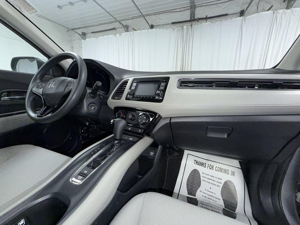 Used 2021 Honda HR-V LX image 18