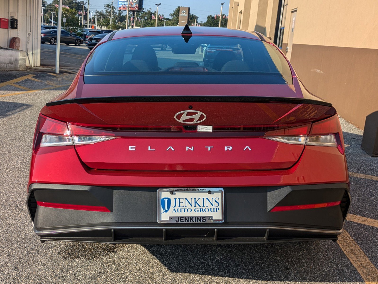 Certified 2025 Hyundai Elantra SEL FWD image 5