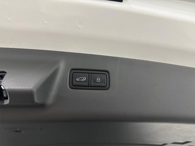 New 2026 Hyundai Santa Fe SE image 19