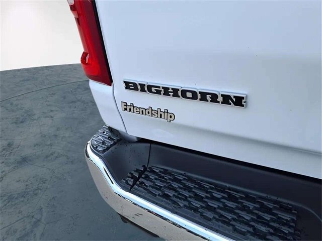 New 2026 RAM 1500 4x4 Crew Cab image 7