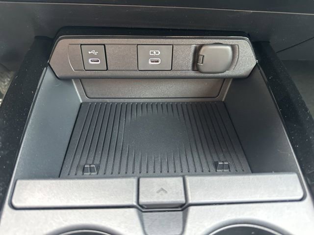 New 2026 Toyota Prius LE image 16