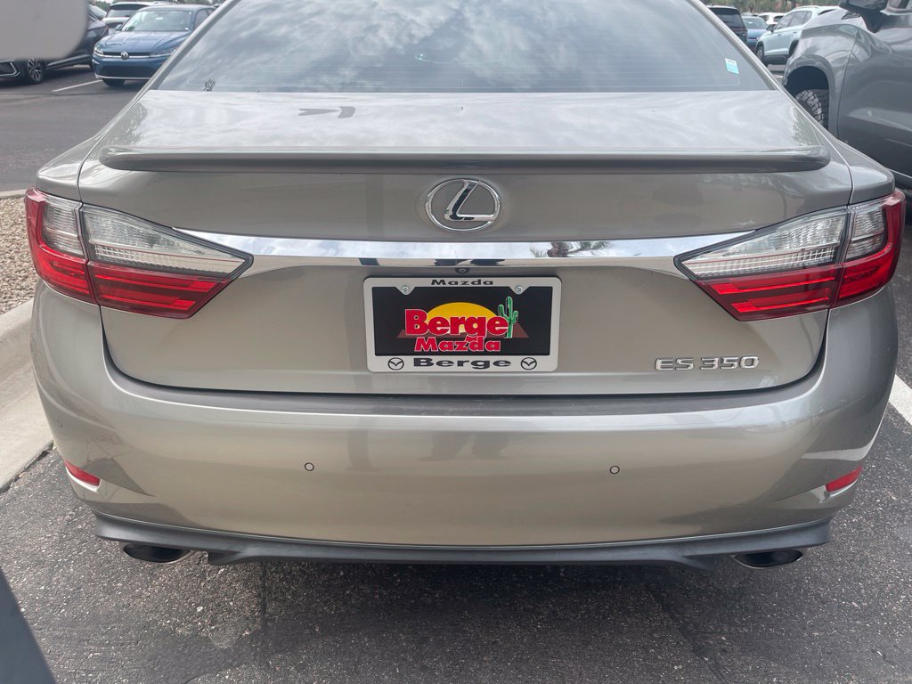 Used 2018 Lexus ES 350 w/ Luxury Package w/Wood Trim FWD image 5