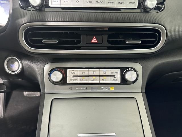 Used 2022 Hyundai Kona Limited image 22