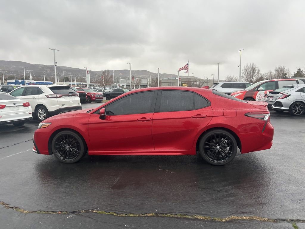 Used 2023 Toyota Camry XSE image 8