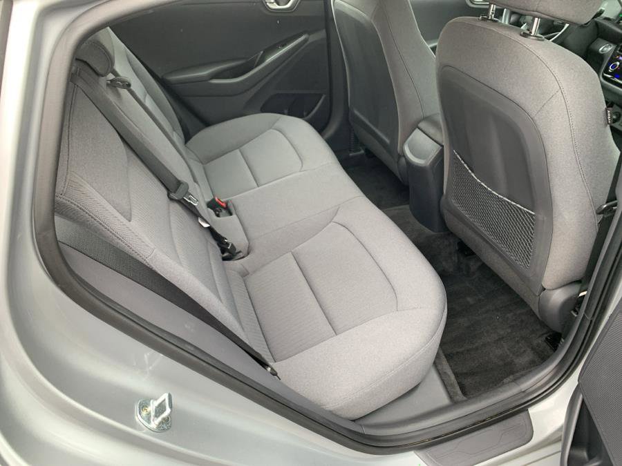 Used 2020 Hyundai Ioniq SE image 13