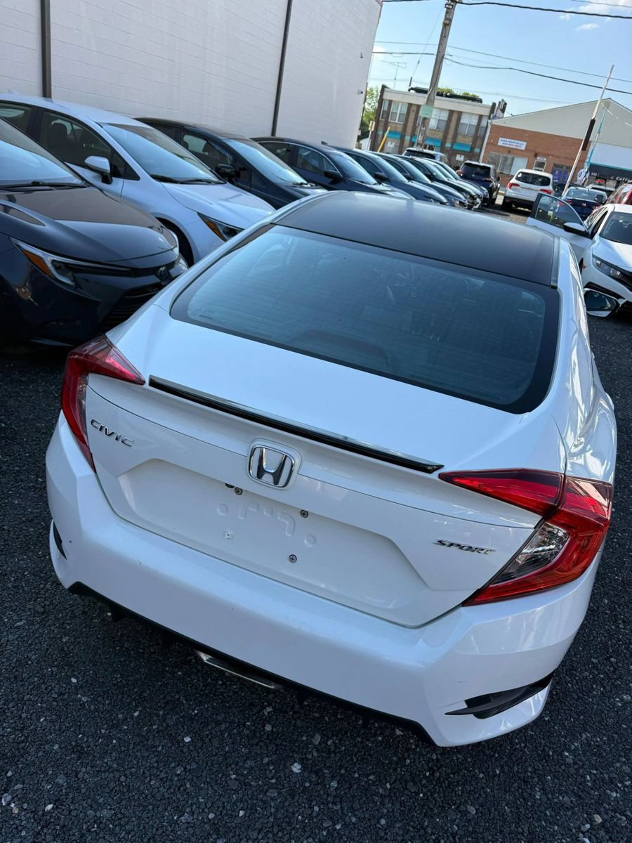 Used 2020 Honda Civic Sport image 3