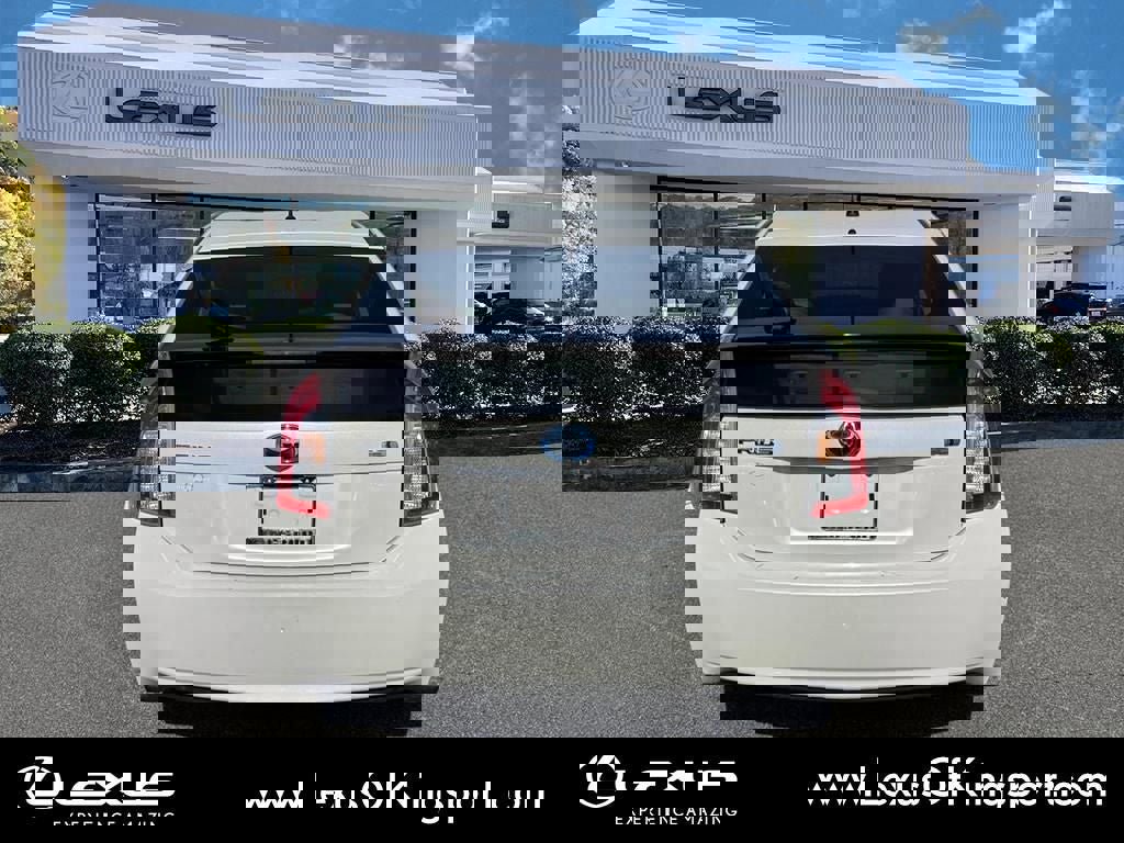 Used 2013 Toyota Prius Two image 4