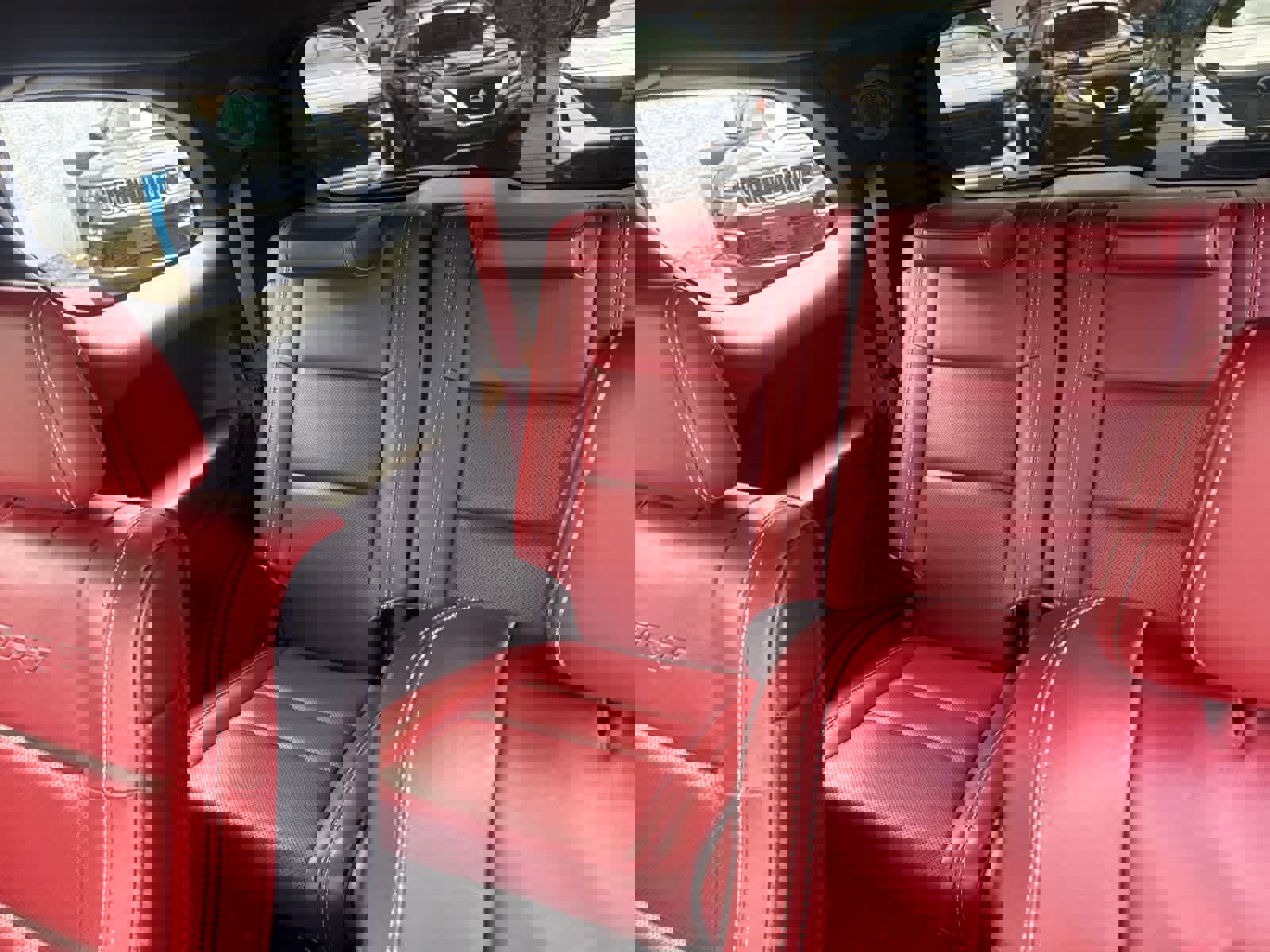 Used 2023 Dodge Durango SRT image 34