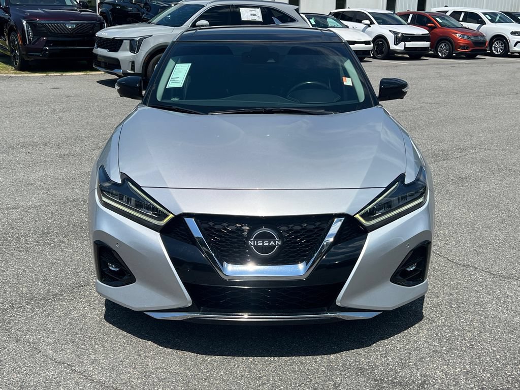 Used 2023 Nissan Maxima Platinum w/ Sport Mat Group FWD video 2