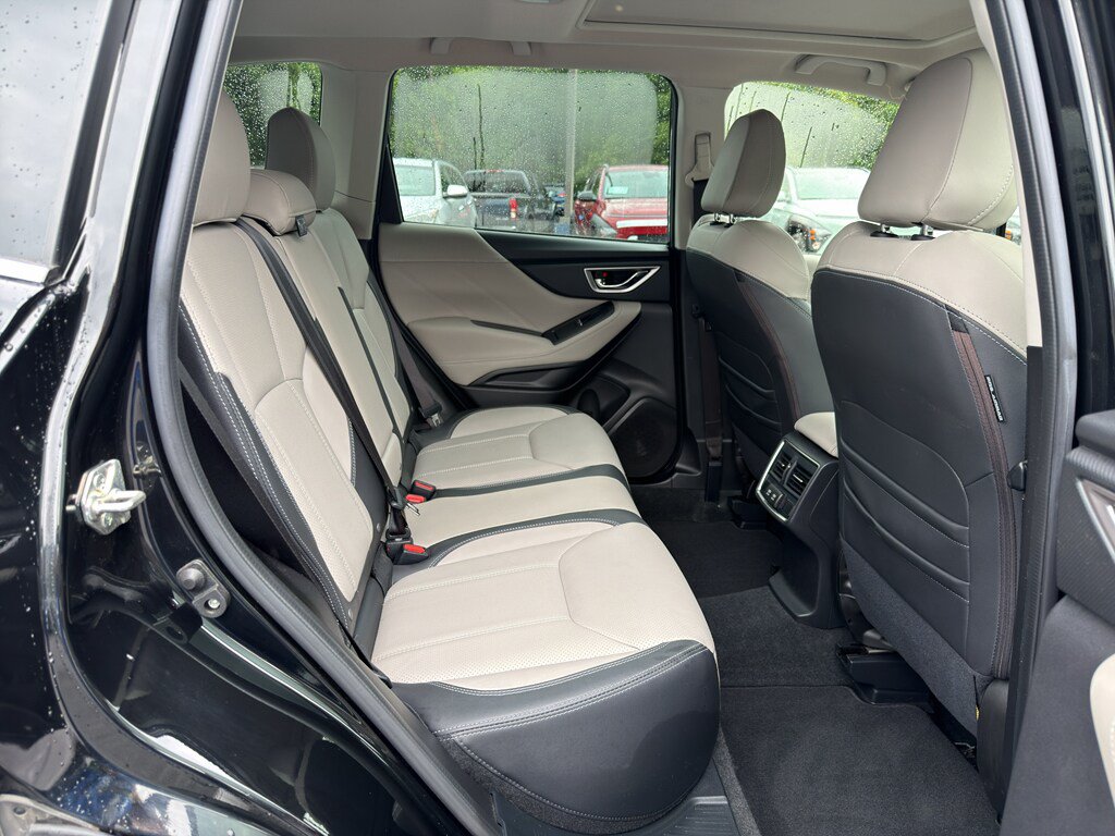Used 2021 Subaru Forester Limited AWD/4WD image 24