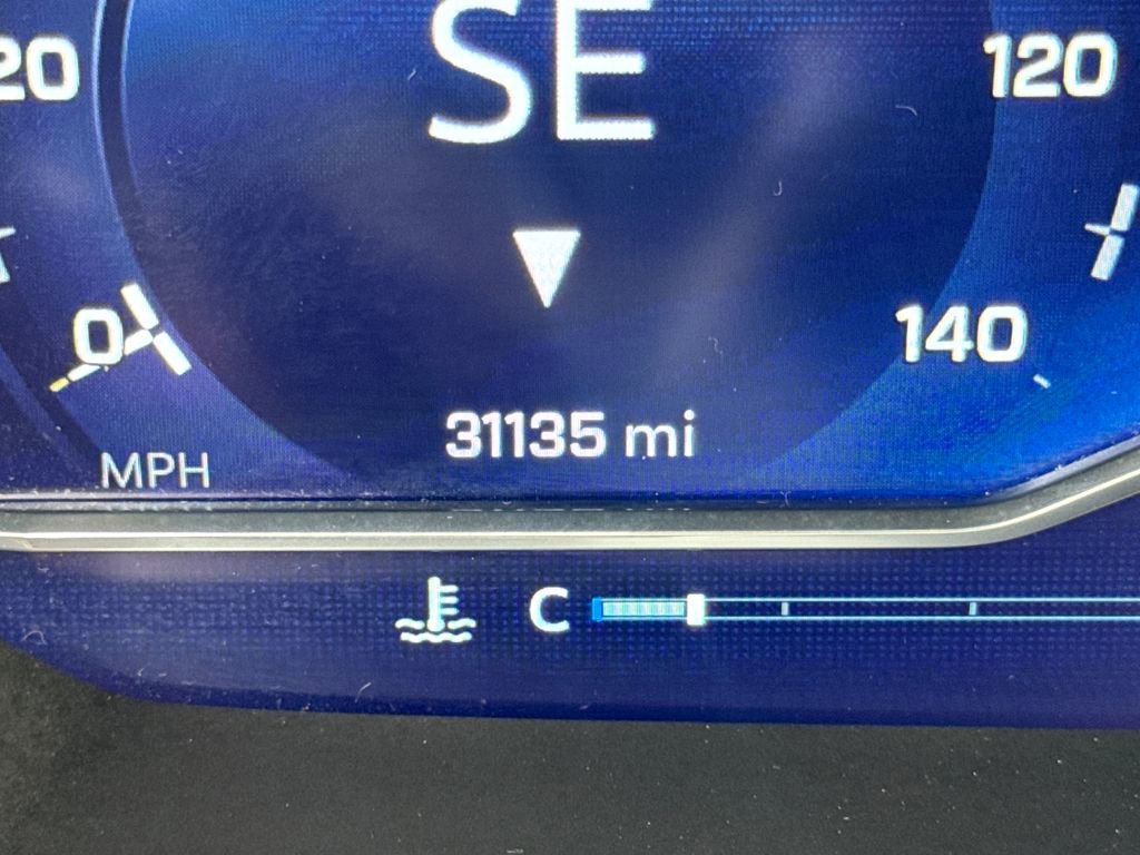 Used 2023 Chevrolet Suburban High Country image 23