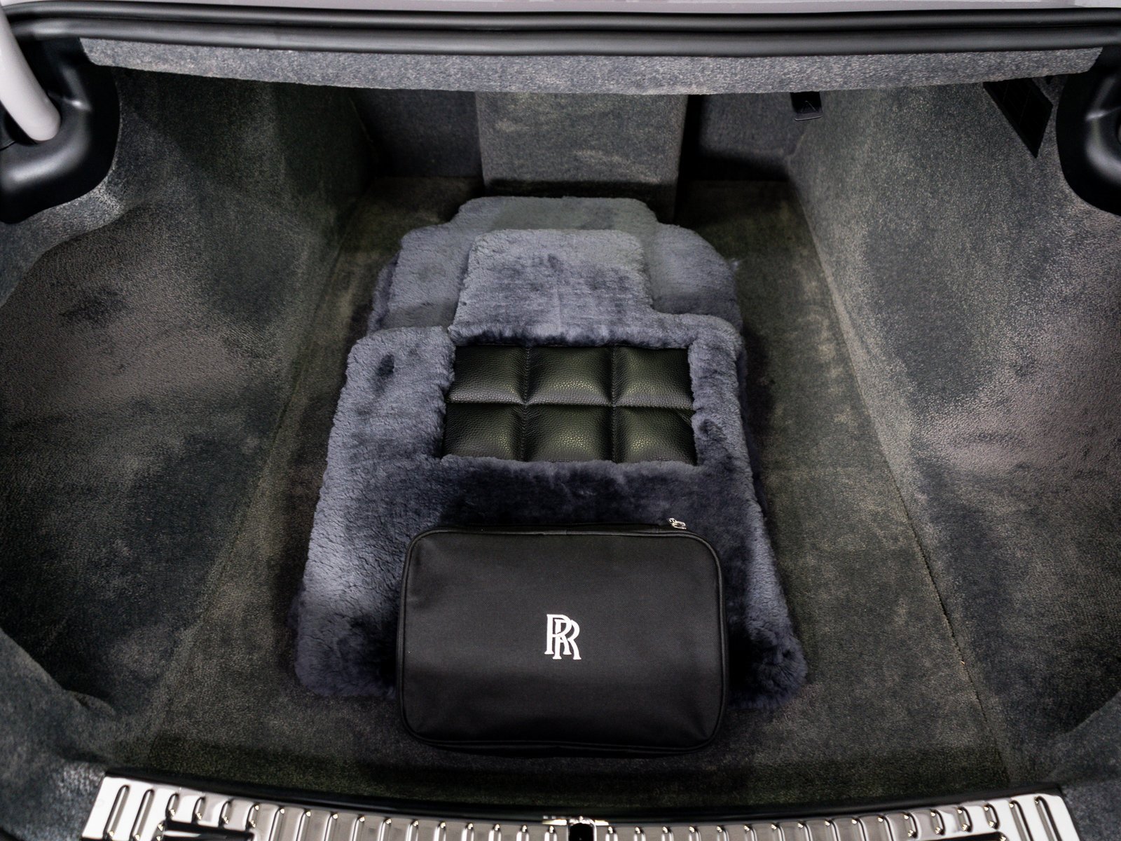 New 2025 Rolls-Royce Ghost image 53