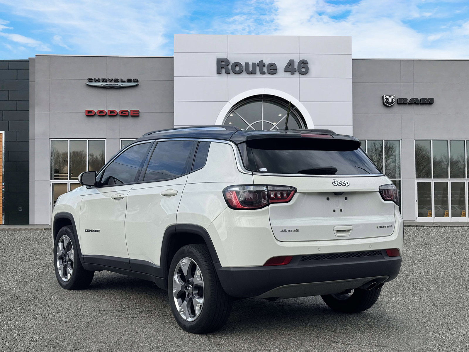 Used 2021 Jeep Compass Limited w/ Sun and Sound Group AWD/4WD image 8