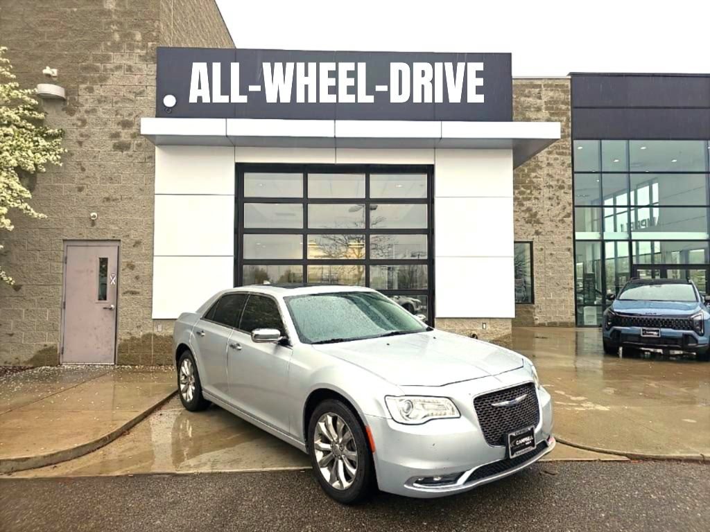 Used 2020 Chrysler 300 Limited AWD/4WD video 1