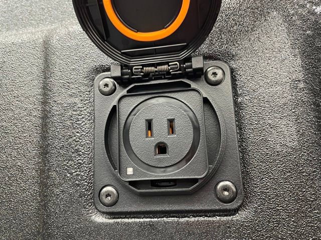 New 2026 Chevrolet Colorado ZR2 AWD/4WD image 15