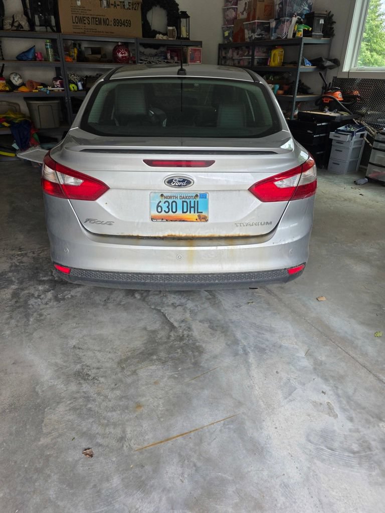 Used 2012 Ford Focus Titanium FWD image 16