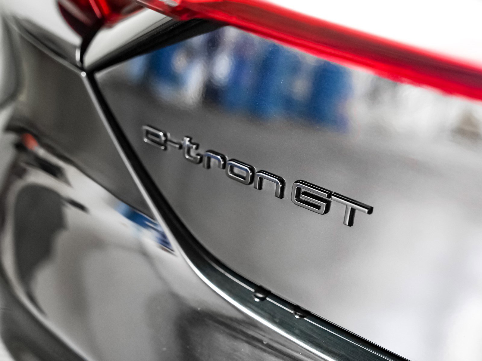 Used 2023 Audi e-tron GT Premium Plus w/ Performance Package image 25