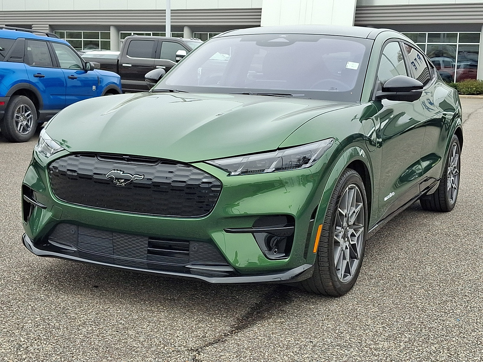 Certified 2025 Ford Mustang Mach-E GT image 4