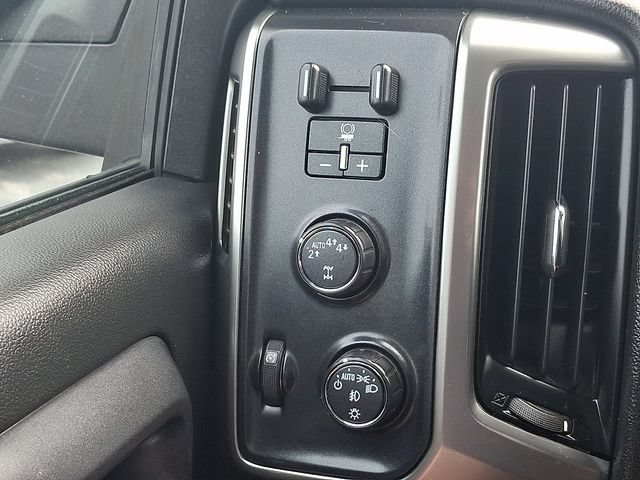 Certified 2018 Chevrolet Silverado 1500 LT w/ LT Convenience Package AWD/4WD image 22