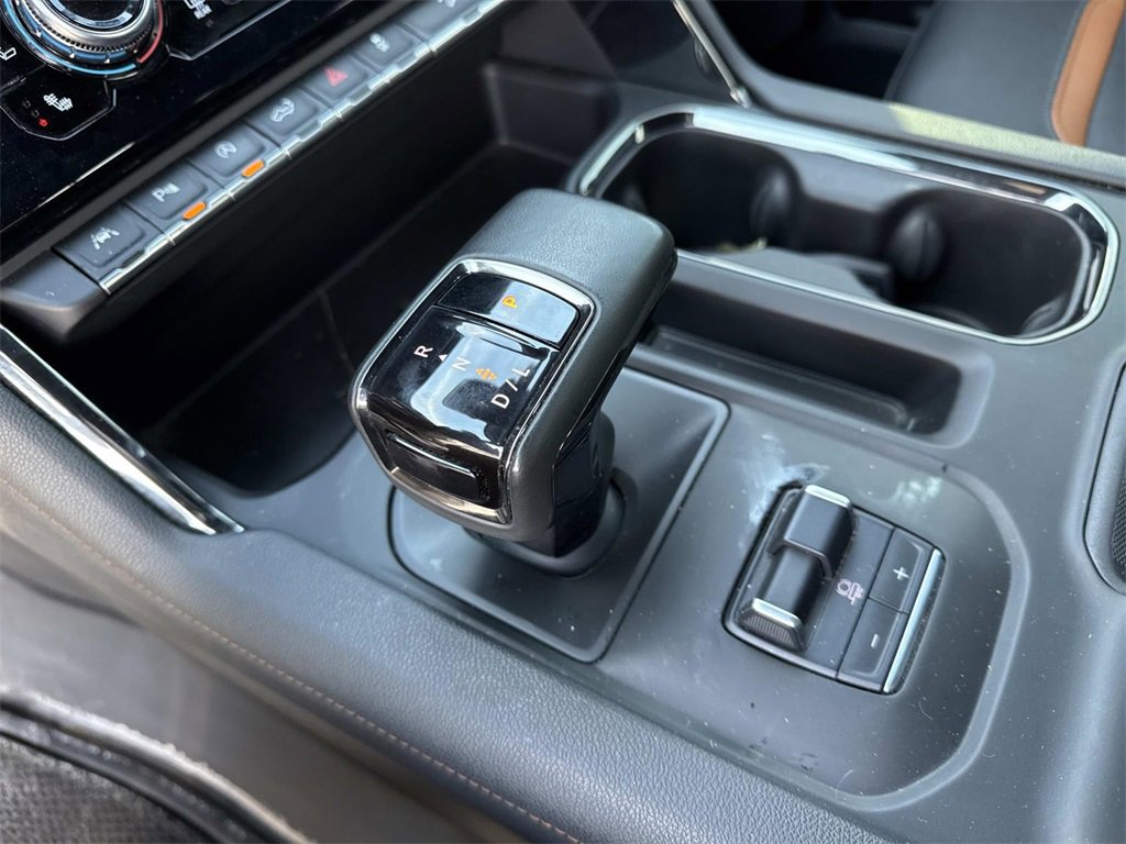 Used 2023 GMC Sierra 1500 AT4 w/ AT4 Premium Package image 21