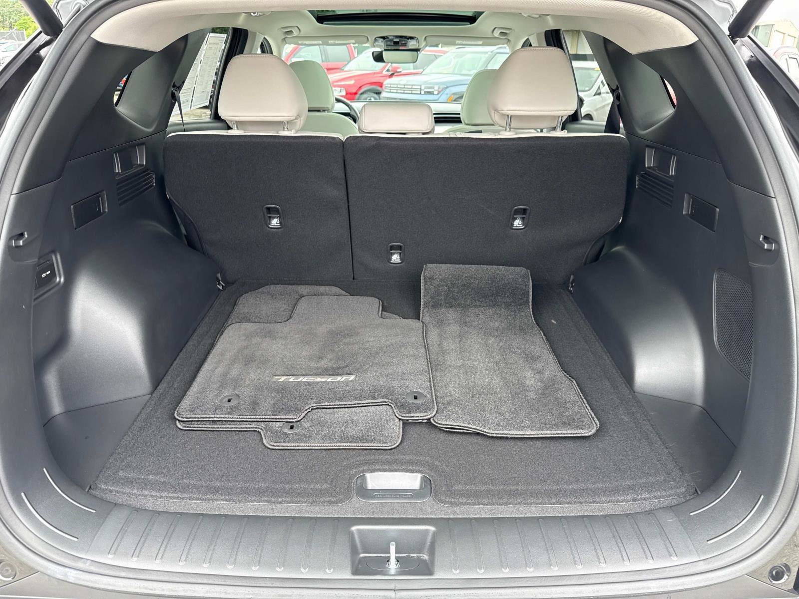 Used 2024 Hyundai Tucson Limited image 21