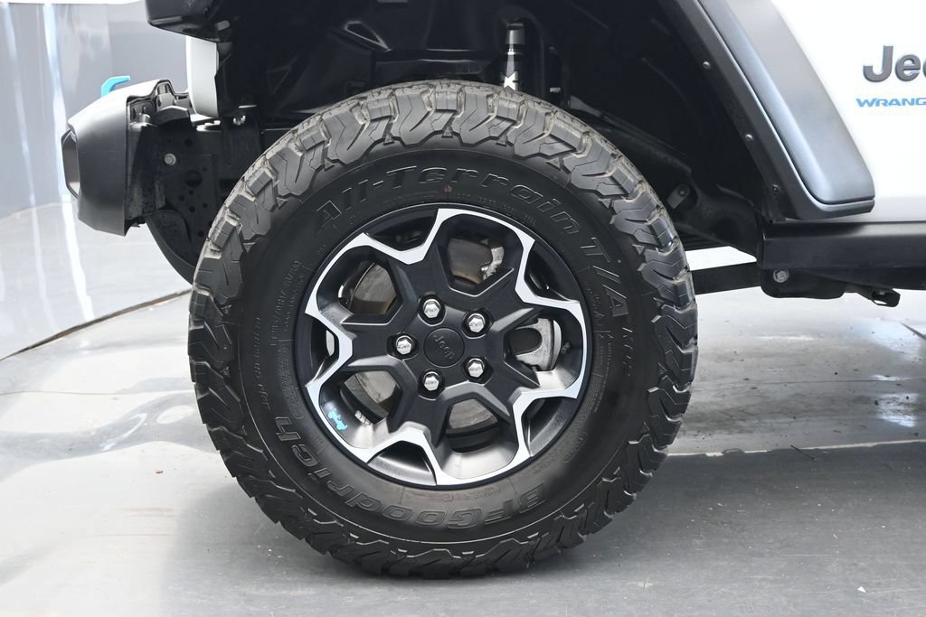 Used 2023 Jeep Wrangler Unlimited Rubicon 4xe w/ Safety Group AWD/4WD image 23
