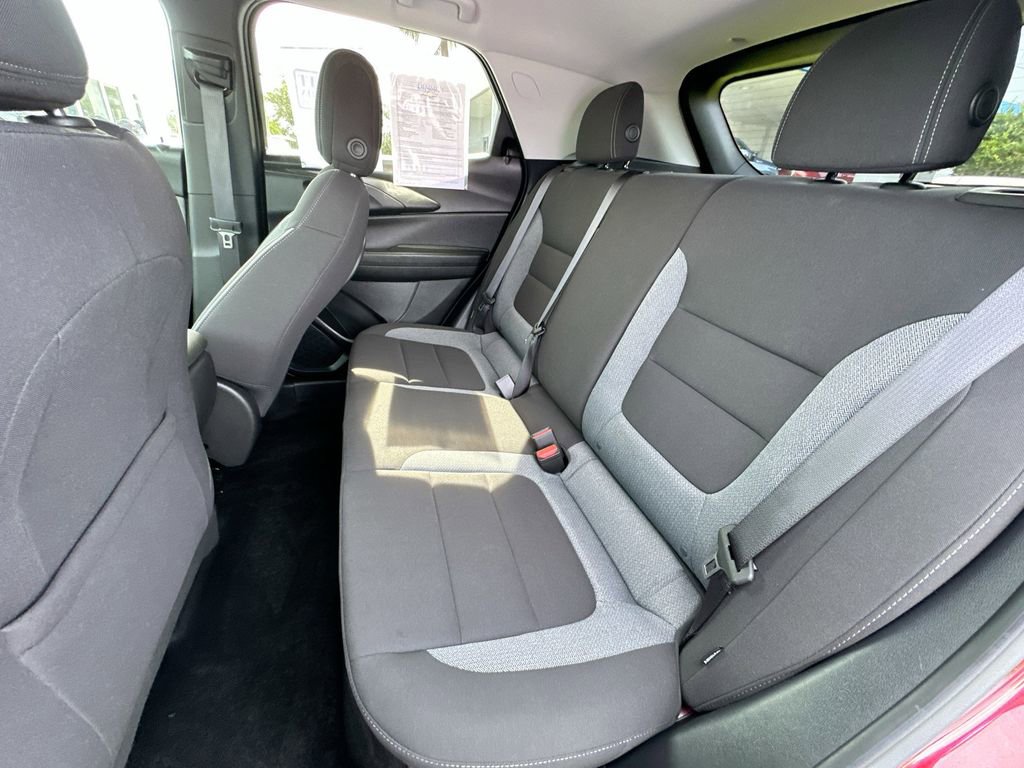 Certified 2023 Chevrolet TrailBlazer LT w/ Convenience Package FWD image 23
