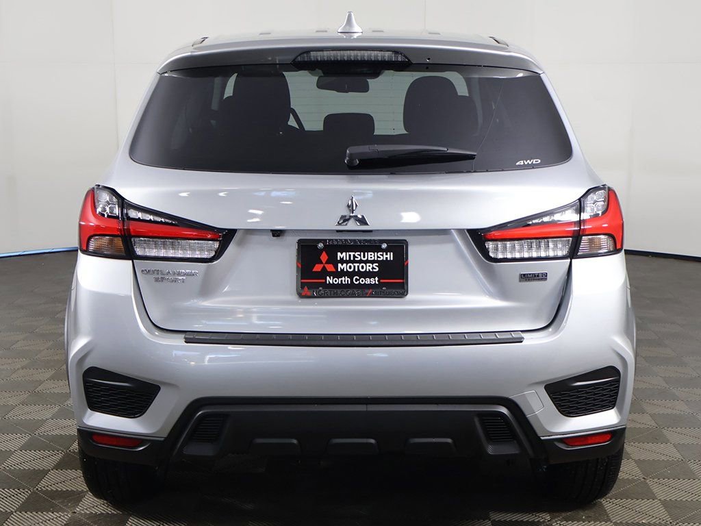 New 2025 Mitsubishi Outlander Sport LE AWD/4WD image 9