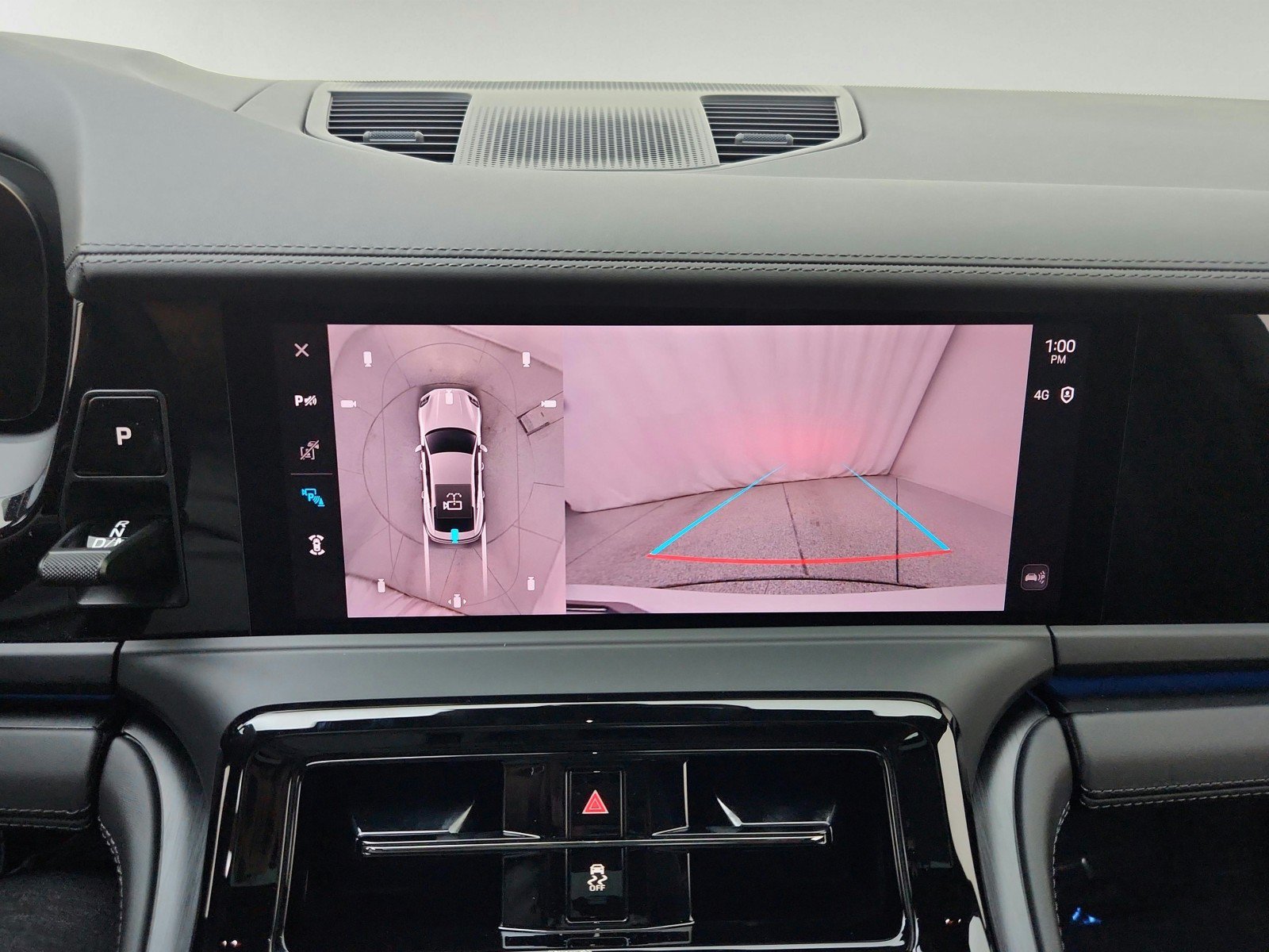 Used 2025 Porsche Panamera image 33