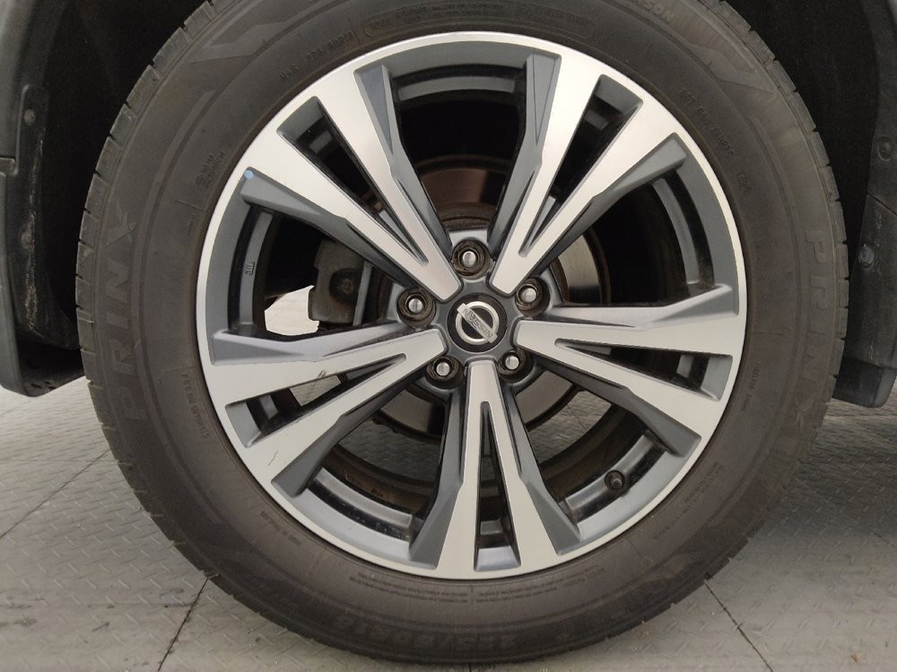 Used 2017 Nissan Rogue SL image 31