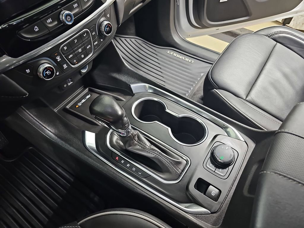 Certified 2021 Chevrolet Traverse High Country image 32