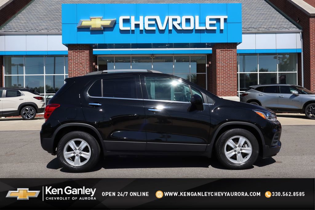 Used 2020 Chevrolet Trax LT w/ LT Convenience Package