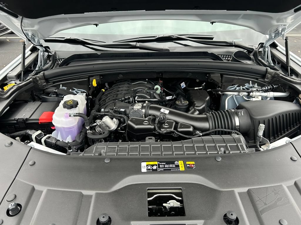 New 2025 Jeep Grand Cherokee Altitude AWD/4WD image 29