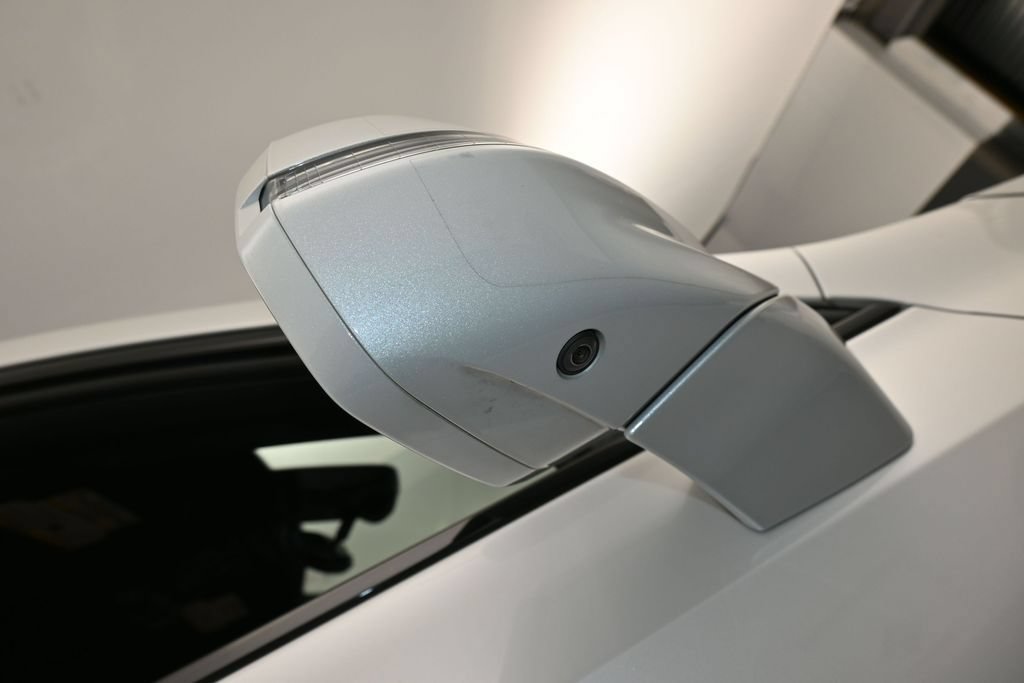 Used 2019 Cadillac XT4 Sport AWD/4WD image 60