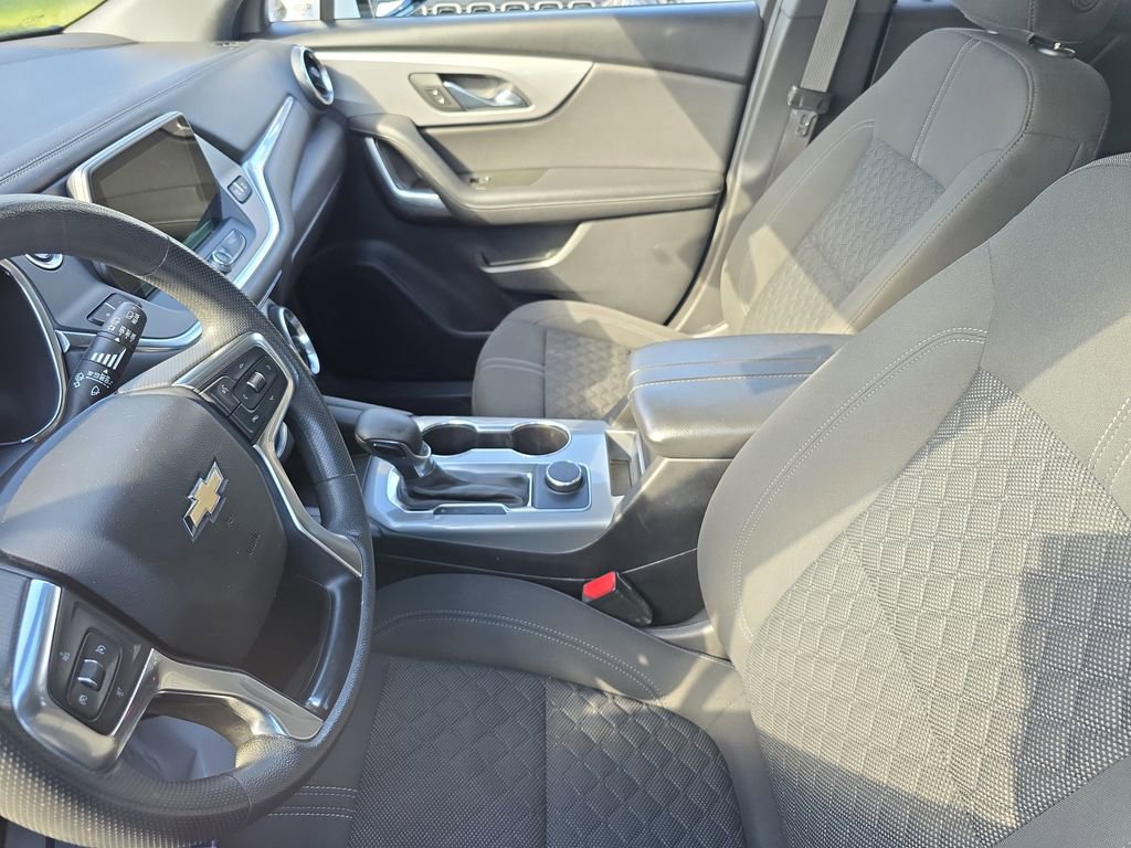 Used 2021 Chevrolet Blazer LT image 11