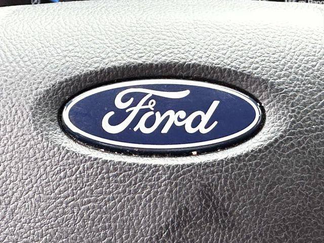 Used 2023 Ford Edge SEL AWD/4WD image 25