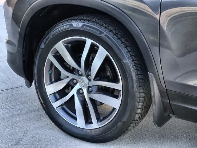 Used 2016 Honda Pilot Touring image 9
