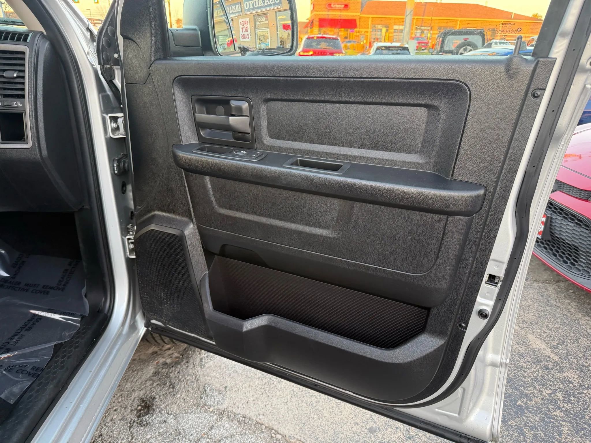 Used 2016 RAM 1500 Express image 20