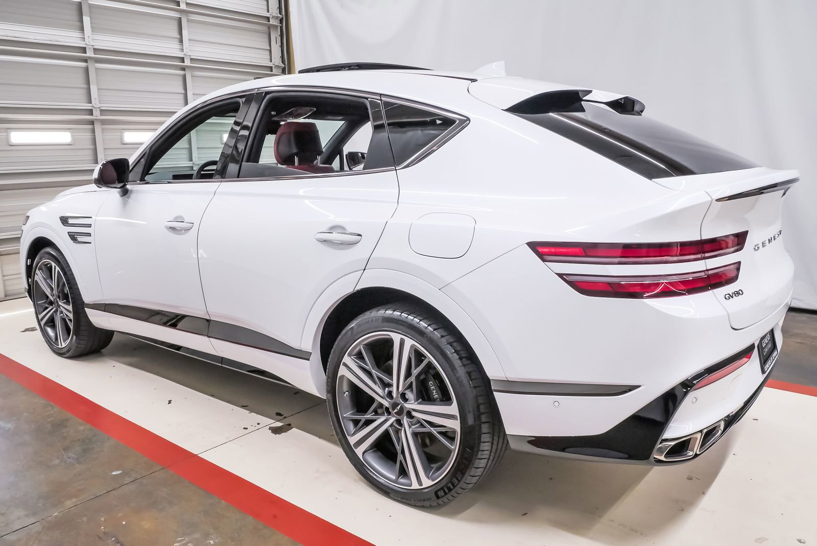 Used 2025 Genesis GV80 3.5T e-SC image 6
