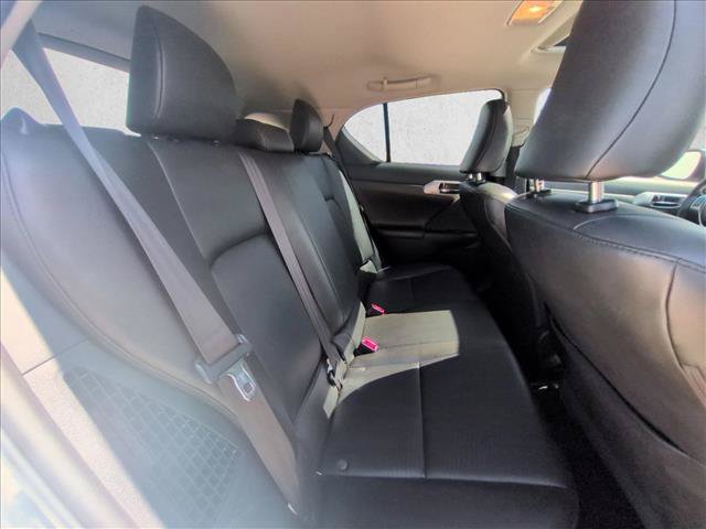 Used 2011 Lexus CT 200h Premium w/ Premium Audio Pkg FWD image 19