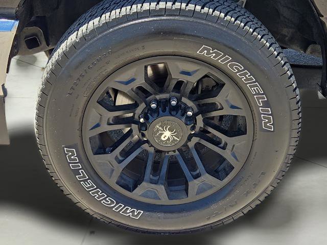 Used 2021 Ford F250 Lariat w/ Lariat Ultimate Package AWD/4WD image 9