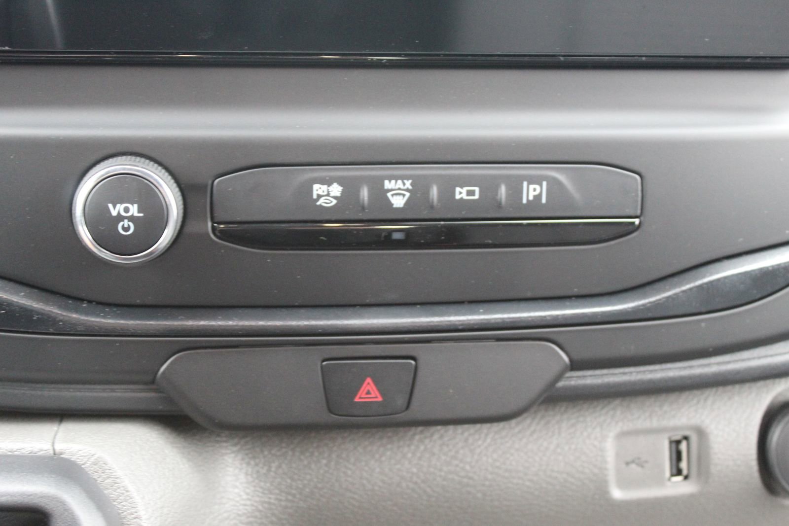 New 2025 Ford Transit 250 148 Medium Roof Extended AWD w/ Load Area Protection Package image 22